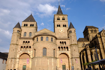 Fototapeta na wymiar Cathedral of a city of Trier.