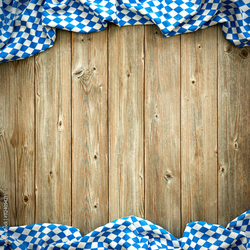 "Rustic background for Oktoberfest" Stockfotos und ... "Rustic background for Oktoberfest" Stockfotos und ...