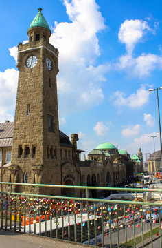 Hamburg Landungsbr&uuml;cken