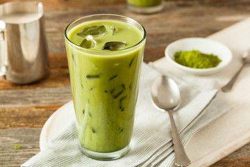 Homemade Iced Matcha Latte Tea