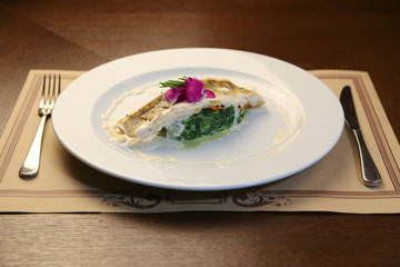 spinach with fish