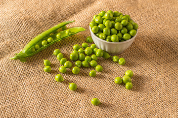 peas on a texture