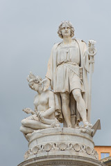 Fototapeta na wymiar Monument to Christopher Columbus in Genoa