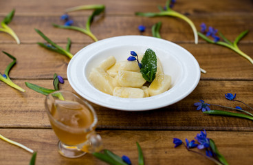 lazy vareniki with honey for breakfast