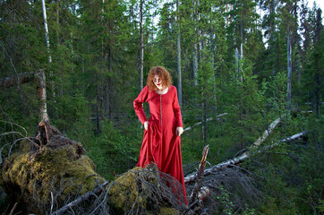 Naklejka premium woman the mystical forest