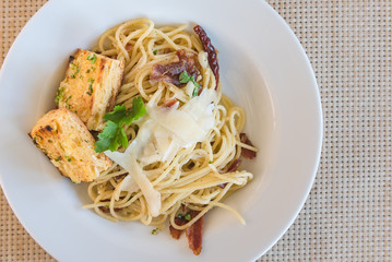 Spaghetti Carbonara with bacon and cheese