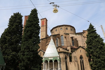 Basilica di San Francesco at Piazza Malpighi in Bologna, Italy