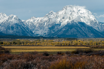 Fototapeta premium View of the Grand Teton Mountain Range