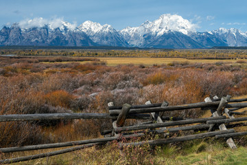 Fototapeta na wymiar View of the Grand Teton Mountain Range