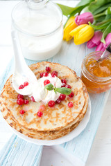 Homemade pancakes with sour cream
