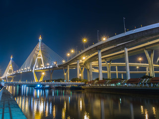Fototapeta na wymiar Night Scene of a landmark Bhumibol Bridge, Bangkok, Thailand