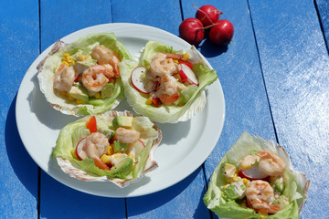 tropical shrimp salad on the party