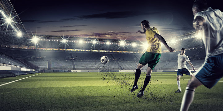 Hot football moments © Sergey Nivens