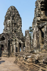 Naklejka premium Angkor, Tempel mit Kopf von Lokeshara in der Tempelanlage 