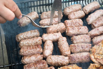 Grilling meat