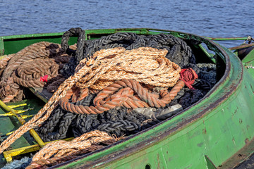Fischkutter mit Tau