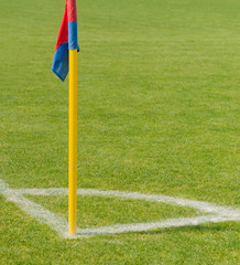 Fototapeta premium Eckfahne auf einem Fußballfeld