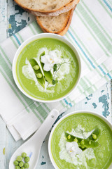 Green peas cream soup
