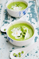 Green peas cream soup
