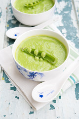 Green peas cream soup
