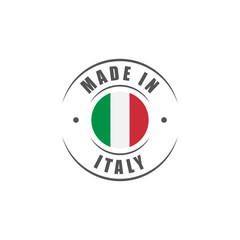 Round "Made in Italy" label with Italian flag
