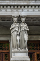 Fototapeta premium Historic building of the Austrian Parliament in Vienna, Austria.