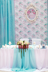 Wedding table decorations in tiffany colour.