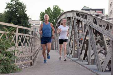 couple jogging