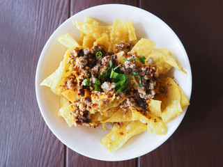 fried crispy wonton spicy salad