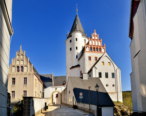 Bergfried und Tor des Schlosses Schwarzenberg, Erzgebirge