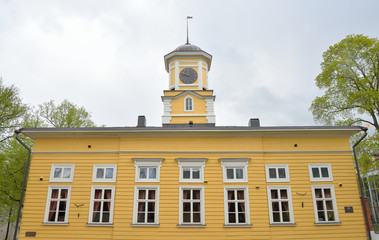 Fototapeta na wymiar The old city hall building in Lappeenranta.