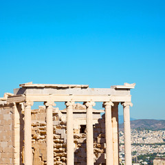 statue acropolis athens   place  and  historical    in greece th