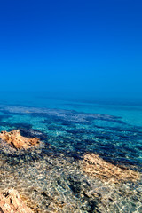 Obraz premium ..Beautiful Sunny Beach Coastline with Panorama Tranquility Bay.