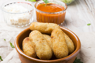 Croquette, croqueta