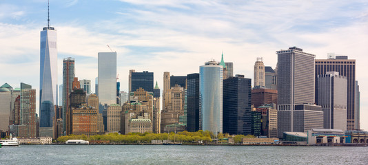 Fototapeta premium View of Manhattan skyline in NYC