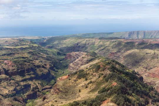Ko Ula Valley on Kauai. At the end of the valley is Hanapepe at the coast. The valley is next to Waimea Canyon.