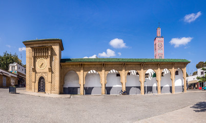 Fototapeta na wymiar Sidi Bou Abib Mosque