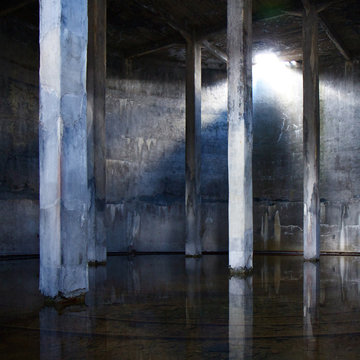 Supporting columns inside disused water tank