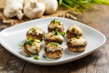 gefüllte Champignons - stuffed mushrooms