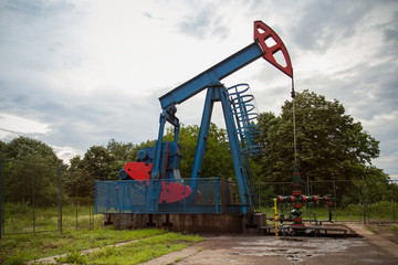 Fototapeta na wymiar Oil pump in the upper position