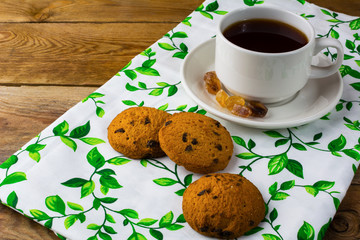 Breakfast tea and cookies