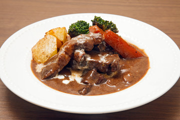 ビーフシチュー