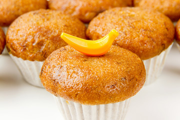 Yellow banana plastic on the banana cake.