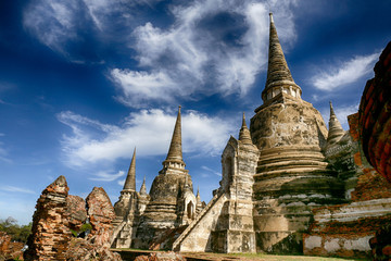 Fototapeta premium very beautiful pagoda in historic park