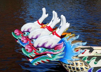 Traditional Dragon Boats in Taiwan - obrazy, fototapety, plakaty