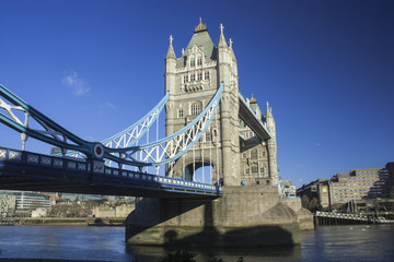 Fototapeta na wymiar Northern view of the Tower Bridge