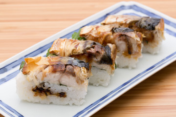 焼き鯖寿司
