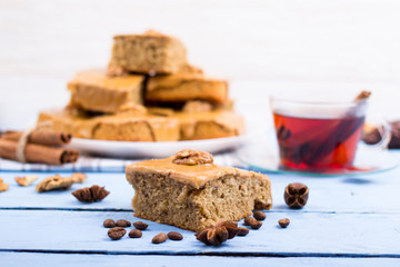 Nut cake square