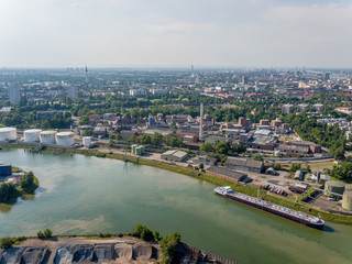 Fototapeta premium Parkinsel Ludwigshafen Lu-hafen Rheinland-Pfalz Rhein