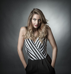 Naklejka premium blonde model looking